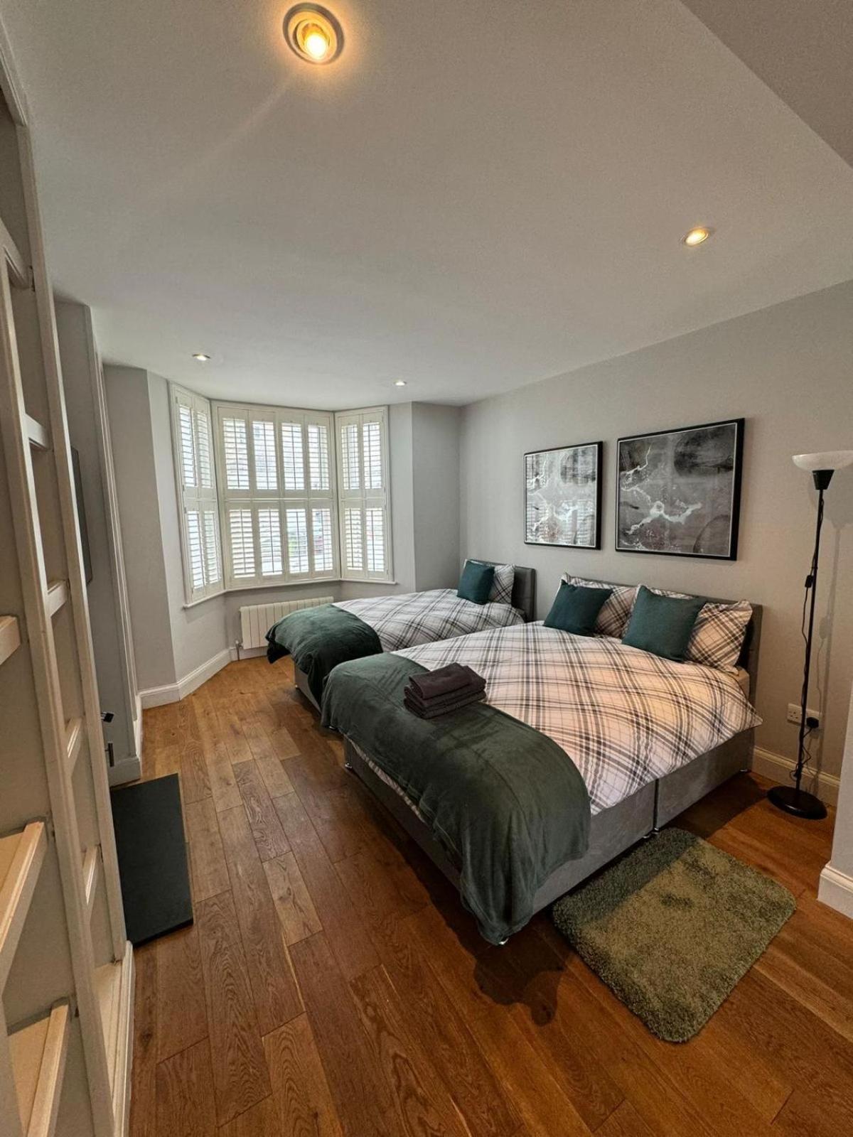 Brentford Guest Rooms Dış mekan fotoğraf